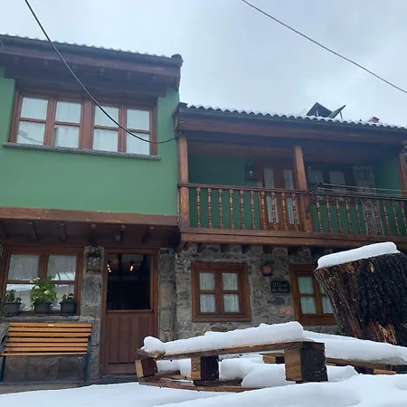 El Corral De Baxo Holiday home *